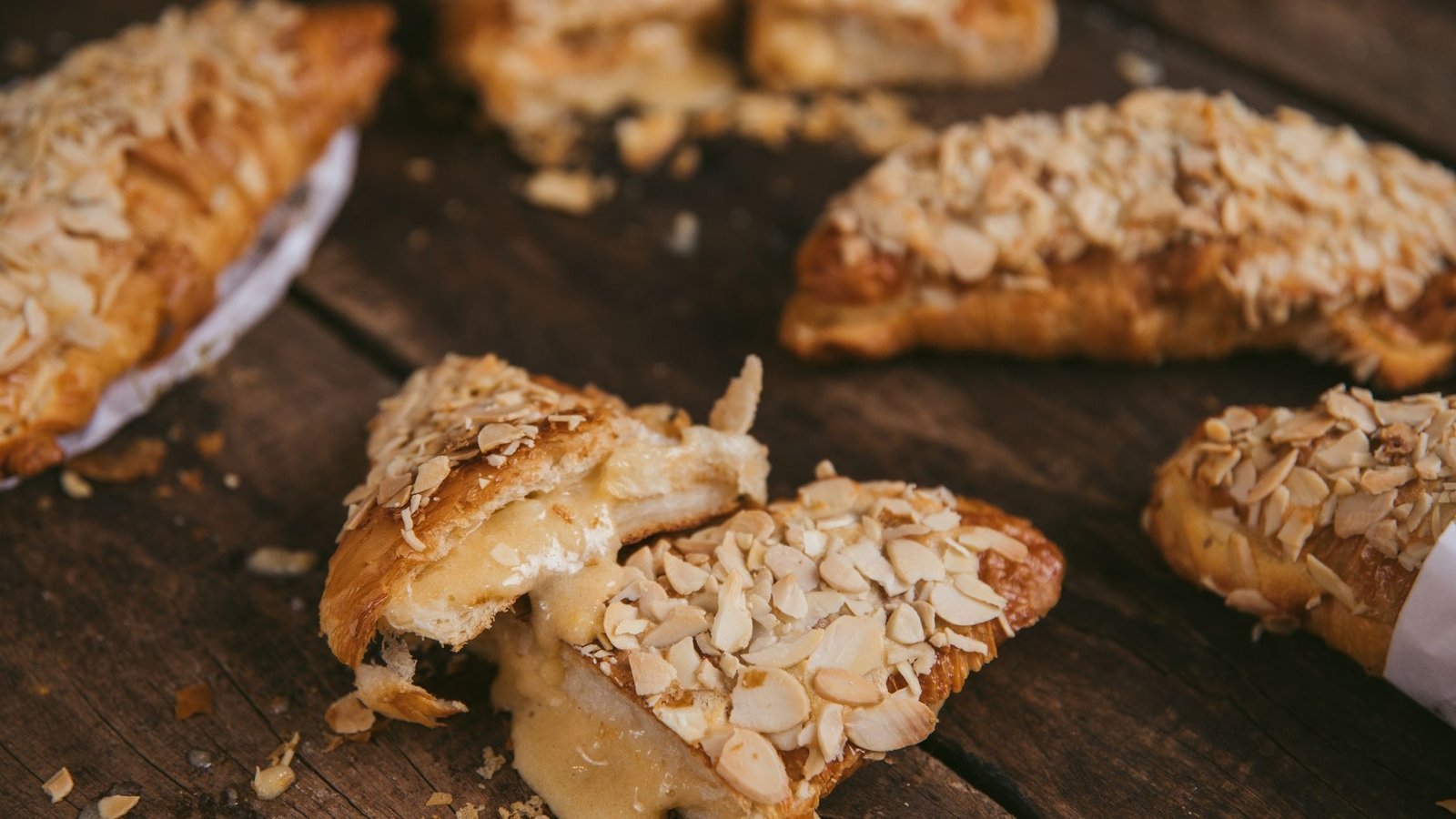 Maria Antonieta Bistrô, Boulangerie & Pâtisserie traz opções de croissant para celebrar o “Dia Mundial do Croissant” que acontece no próximo dia 30