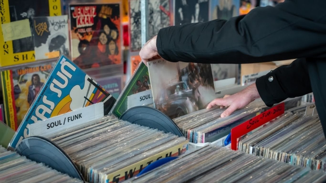 Feira de Vinil transforma o Shopping Praça da Moça neste fim de semana