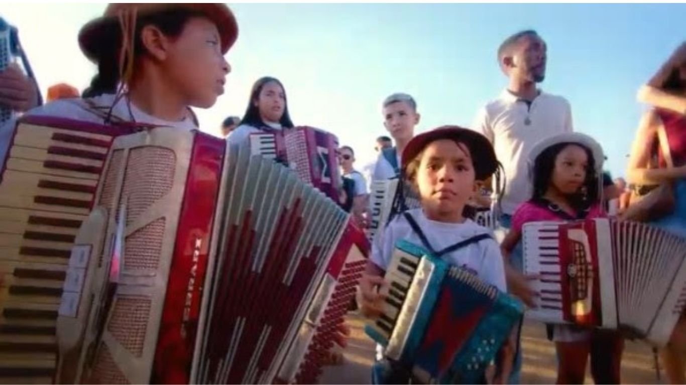 Guilherme Dantas revela segredos da ‘Terra dos Sanfoneiros’ em documentário sobre a cultura nordestina