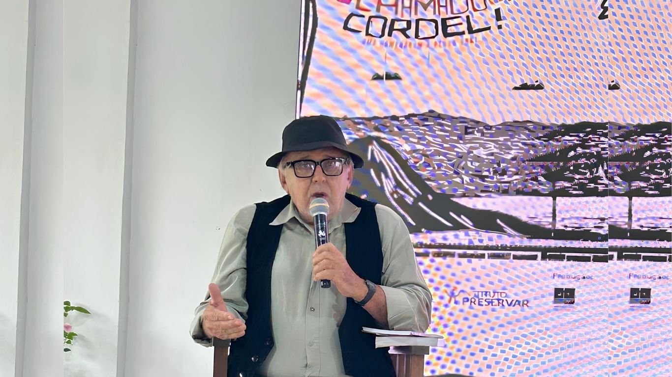 Franklin Maxado lança cordéis inéditos em São Paulo