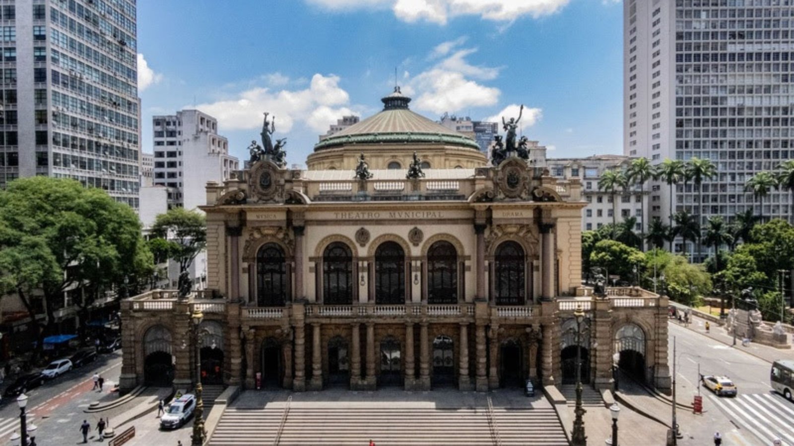 Theatro Municipal de São Paulo celebra 115 anos com música, história e concertos gratuitos