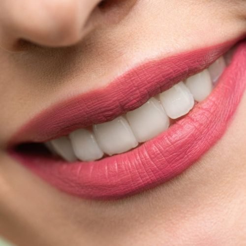 Dia Mundial da Saúde Bucal incentiva pessoas a terem orgulho da sua boca