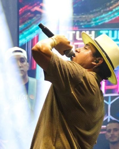 Filho do Piseiro leva Carnaval 2026 ao delírio: mais de 100 mil fãs em 5 cidades e 3.500 km de pura festa