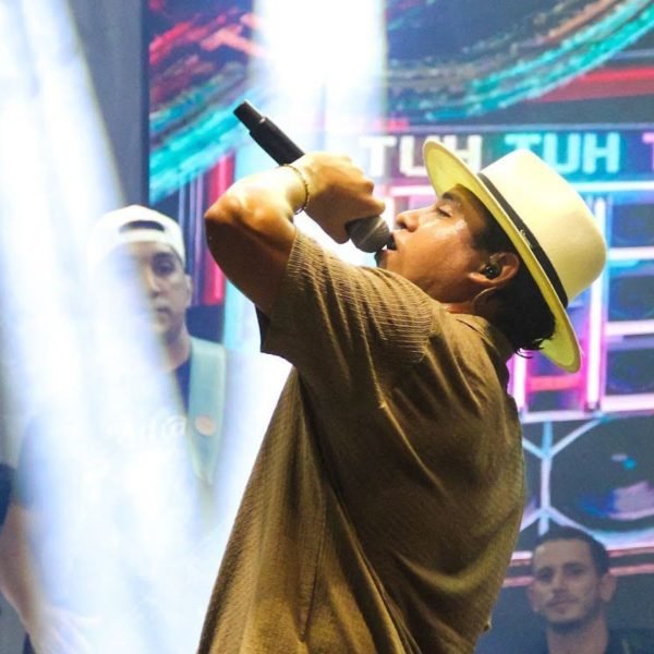 Filho do Piseiro leva Carnaval 2026 ao delírio: mais de 100 mil fãs em 5 cidades e 3.500 km de pura festa