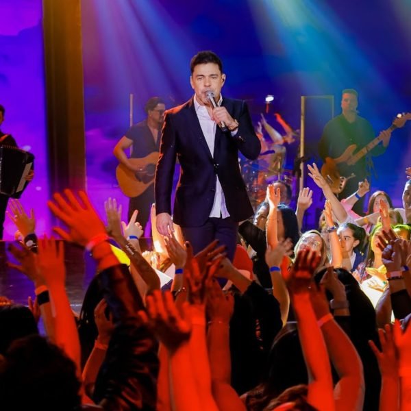 Especial Zezé Di Camargo - Natal é Amor (Lourival Ribeiro/SBT)