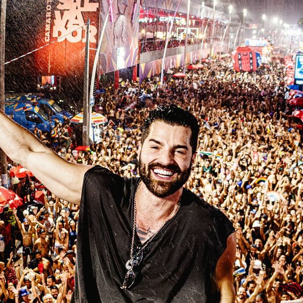 “Alok arrasta multidão no Carnaval de Salvador”